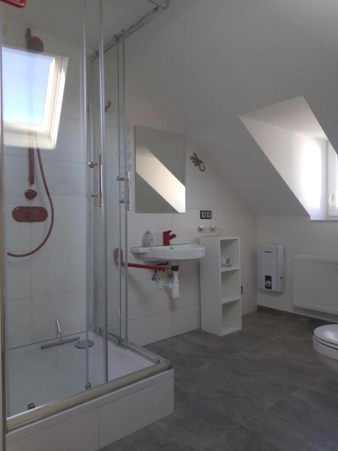 Ferienwohnung Im Roten Haus, Die Therme Ist Fusslaeufig In Wenigen Minuten Erreichbar Bad Ems Dış mekan fotoğraf